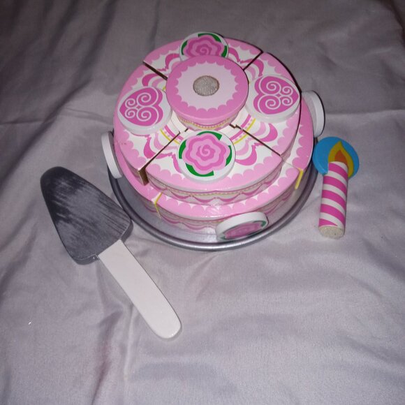 Melissa & Doug Triple-Layer Party Cake Wooden Play Food Set - Picture 2 of 6